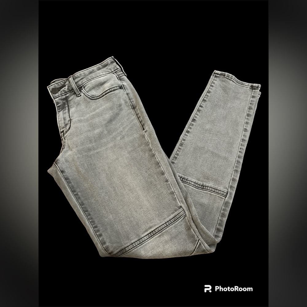 VGUC Old Navy Women’s Rockstar Mid-Rise Jeans - Size 4R - Gray/Black
